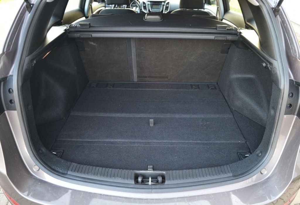 Hyundai i30 Wagon 1.6 GDI Comfort praktyczność po