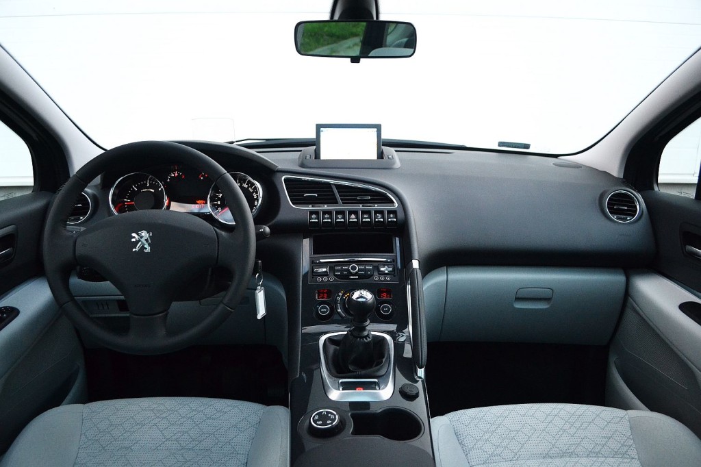 peugeot_3008_1.6_hdi_active_3