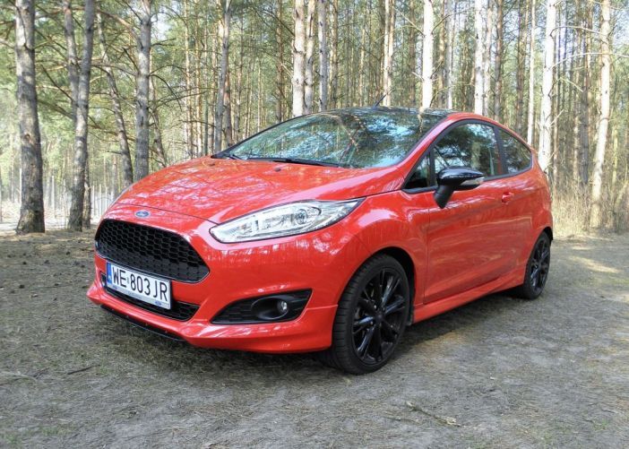 ford_fiesta_1.0_ecoboost_red_edition_11