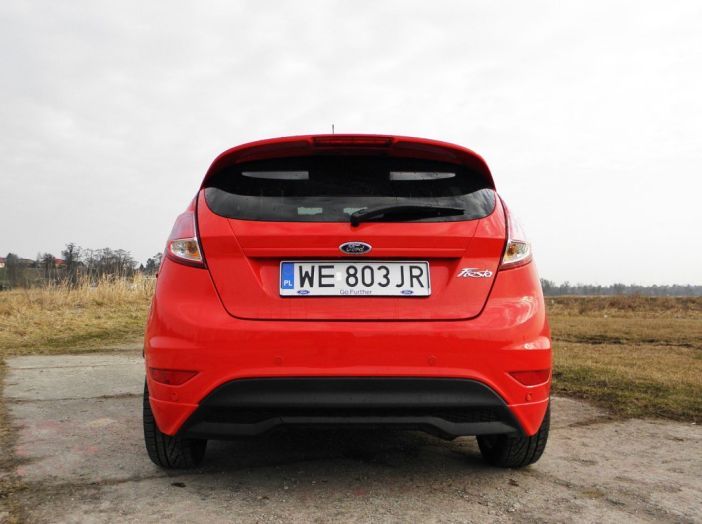 ford_fiesta_1.0_ecoboost_red_edition_12