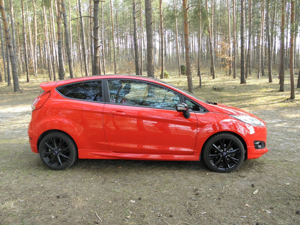 ford_fiesta_1.0_ecoboost_red_edition_9