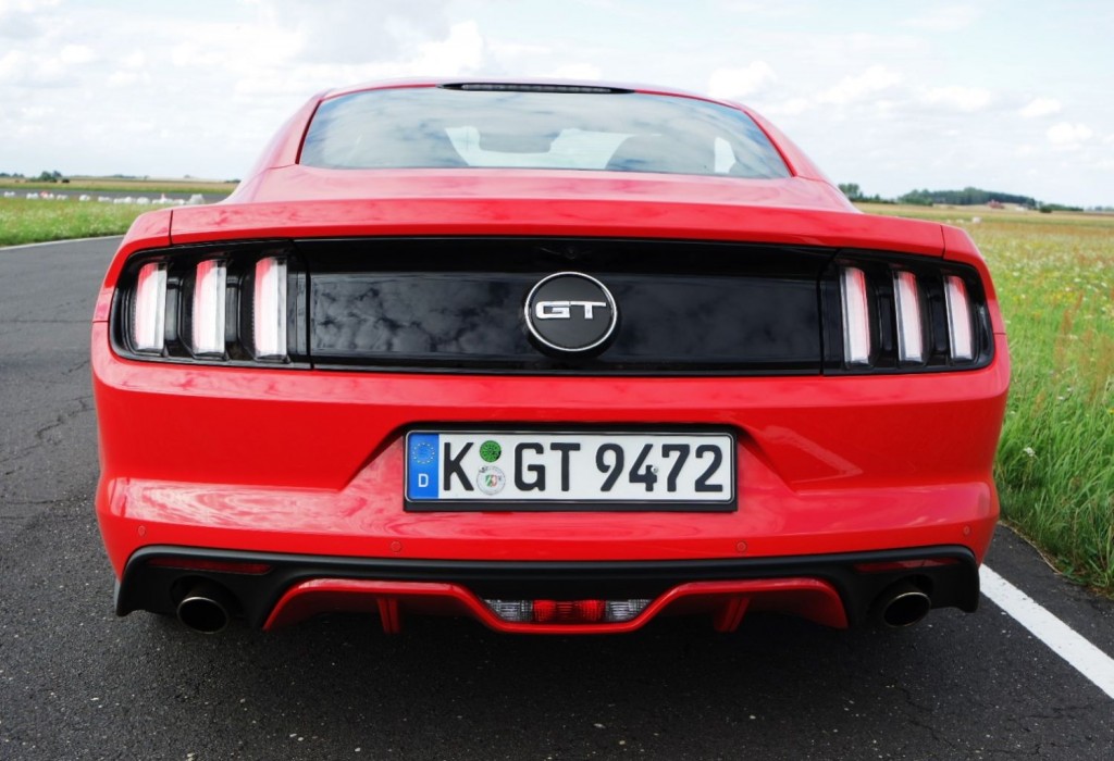 ford_mustang_premiera_2015_3
