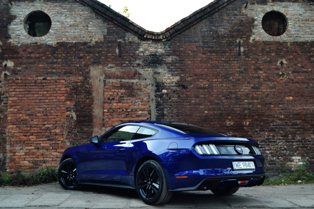 ford_mustang_fastback_2.3_ecoboost_test_2