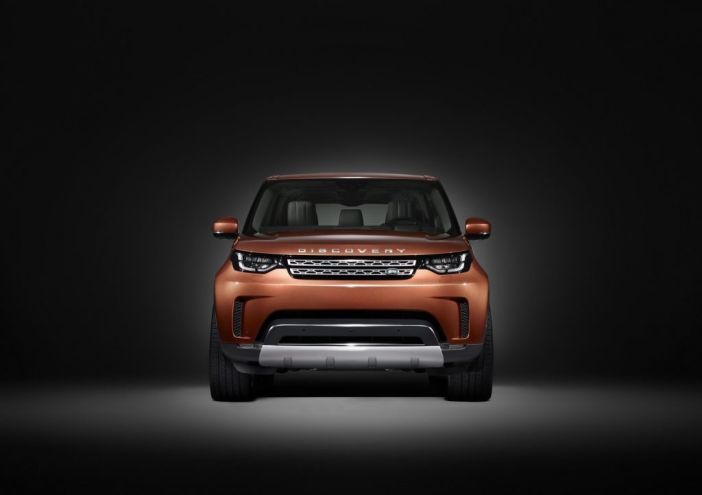 land_rover_discovery_2017_1