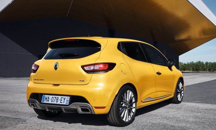Renault Clio RS po liftingu ile kosztuje? NaMasce