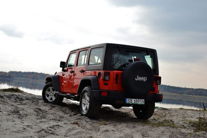 Jeep Wrangler Unlimited 2.8 CRD Sport