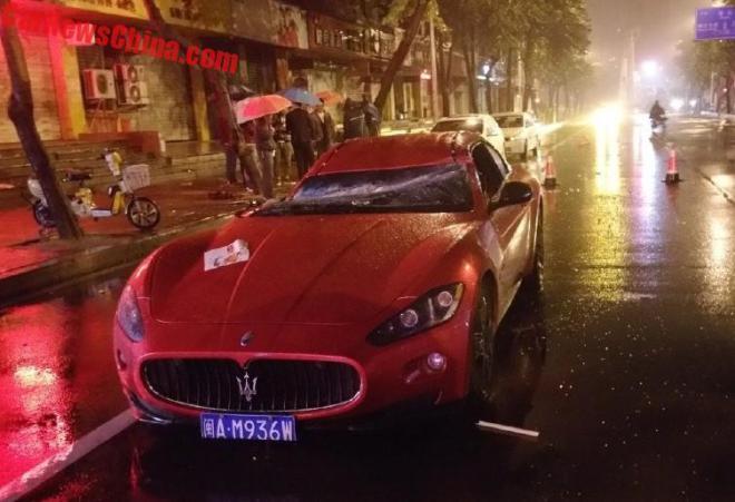 maserati_granturismo_accident_after_strong_wind_china_1