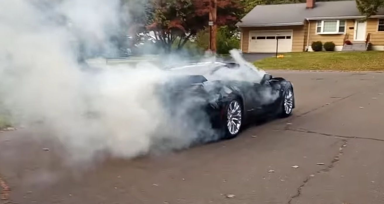 Chevrolet Corvette palenie gumy