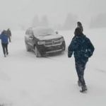 Kolizje na zaśnieżonej drodze