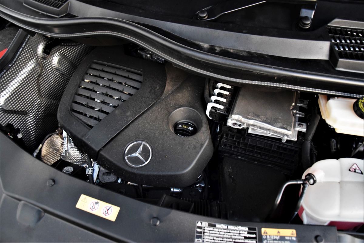 Mercedes V 300 d - dane techniczne