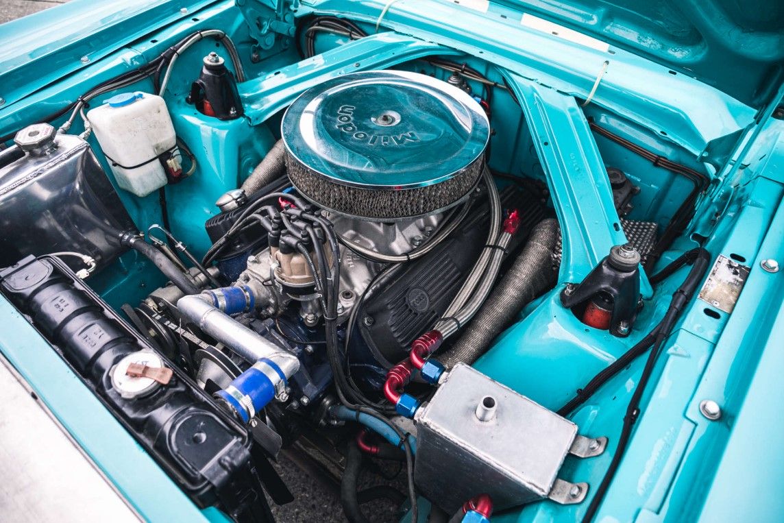 Falcon V8 engine