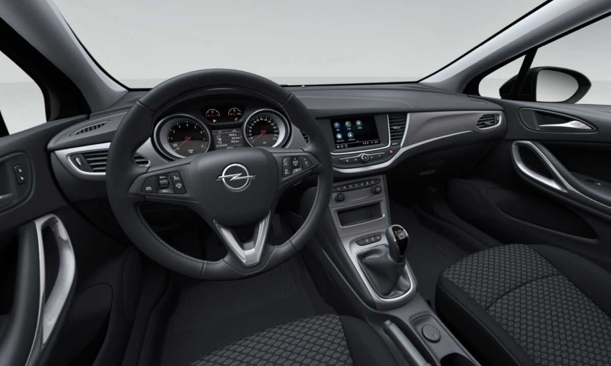 Opel Astra Edition - wnętrze