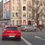 Niebezpieczna sytuacja motocyklisty w Szczecinie