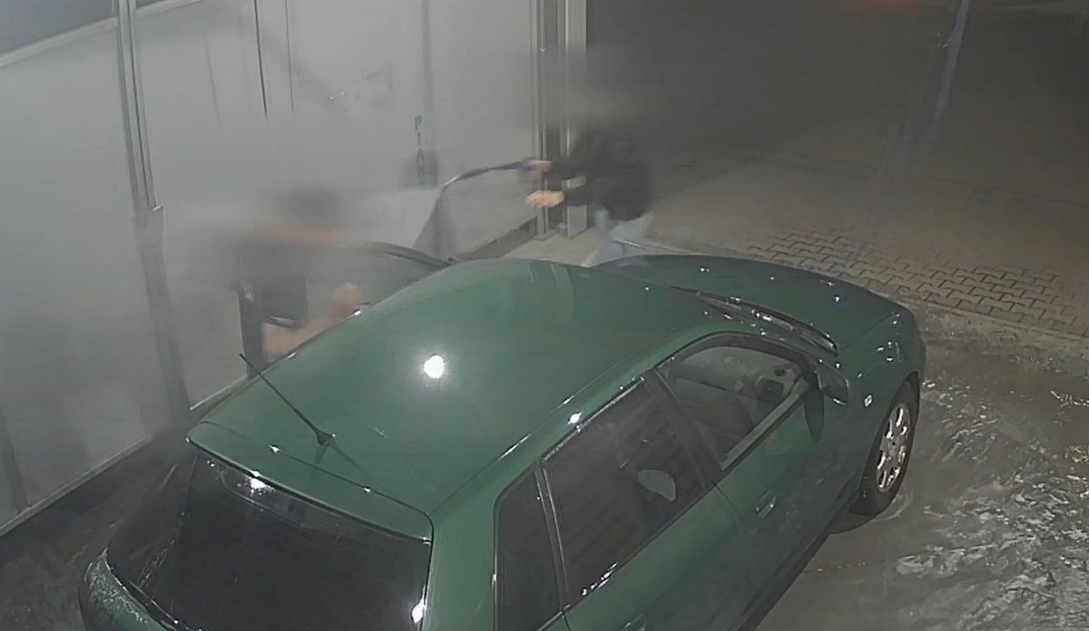 Nieudana próba kradzieży auta na myjni w Bolkowicach
