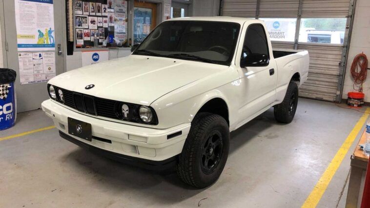Toyota pick-up with bmw e30 face