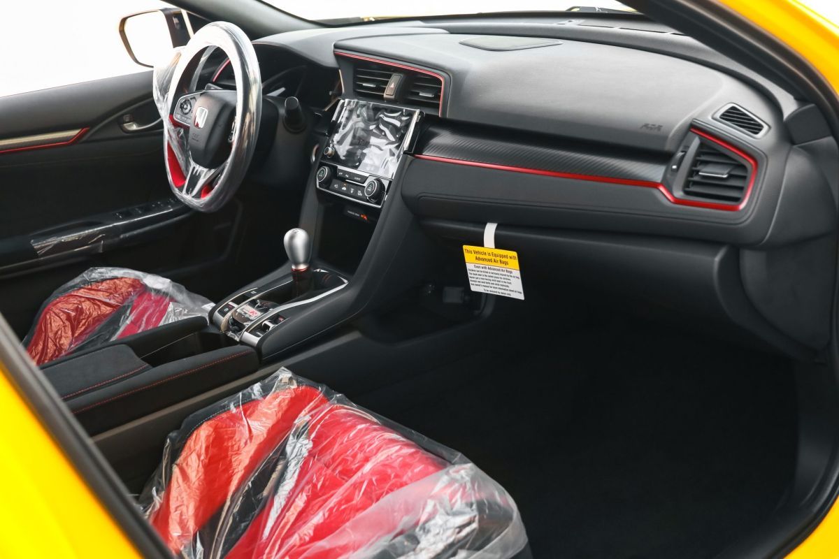 Honda Civic Type R Limited Edition wnętrze