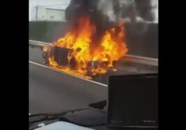 Lamborghini Urus burns on the highway