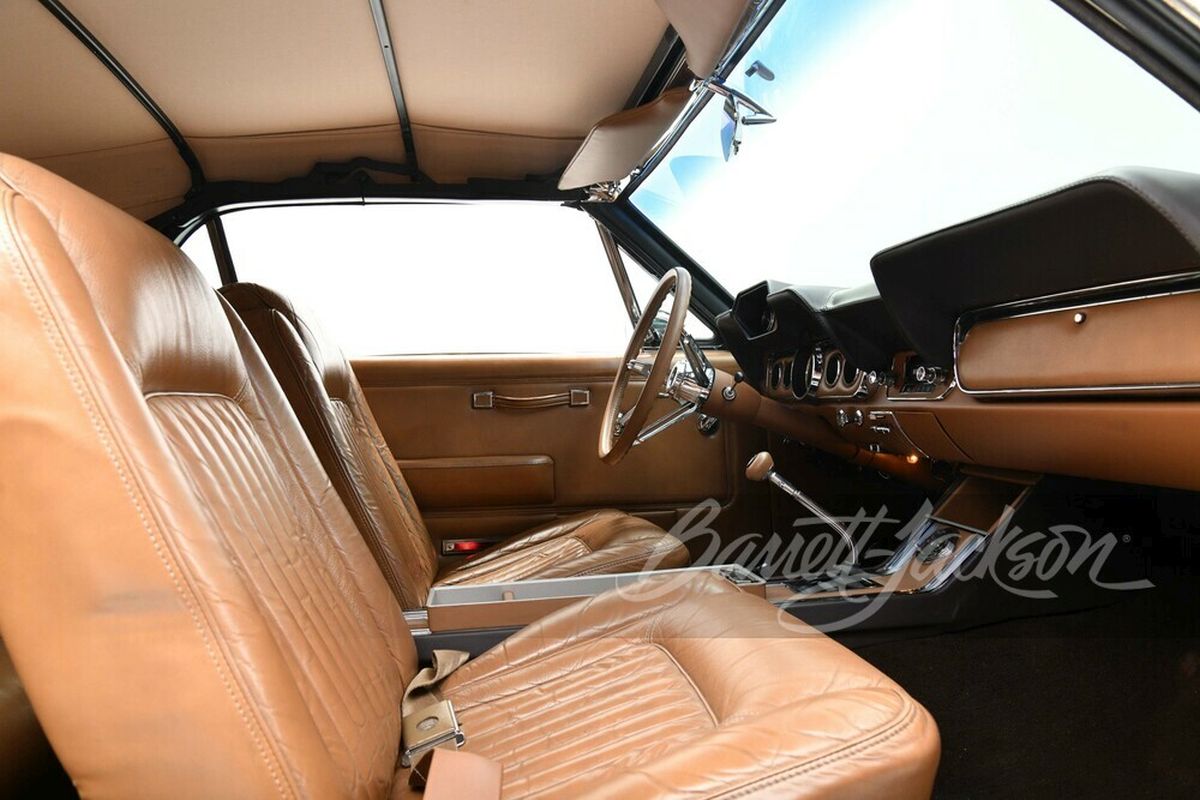 Mustang Henry Ford II interior