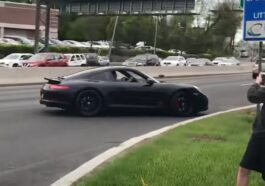 Cwaniak w Porsche