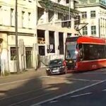 Katowice zderzenie Audi z tramwajem
