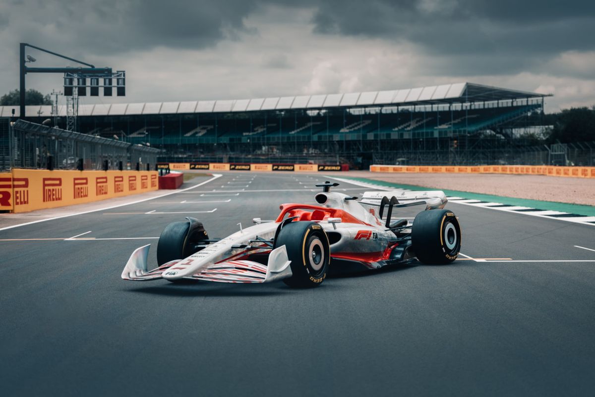 F1 2022 car