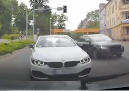 Audi i BMW wyprzedzanie w mieście