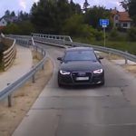 Nieudany manewr cwaniaczka w Audi