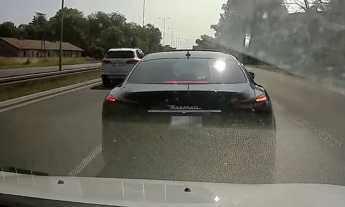 Agresywny kierowca Maserati