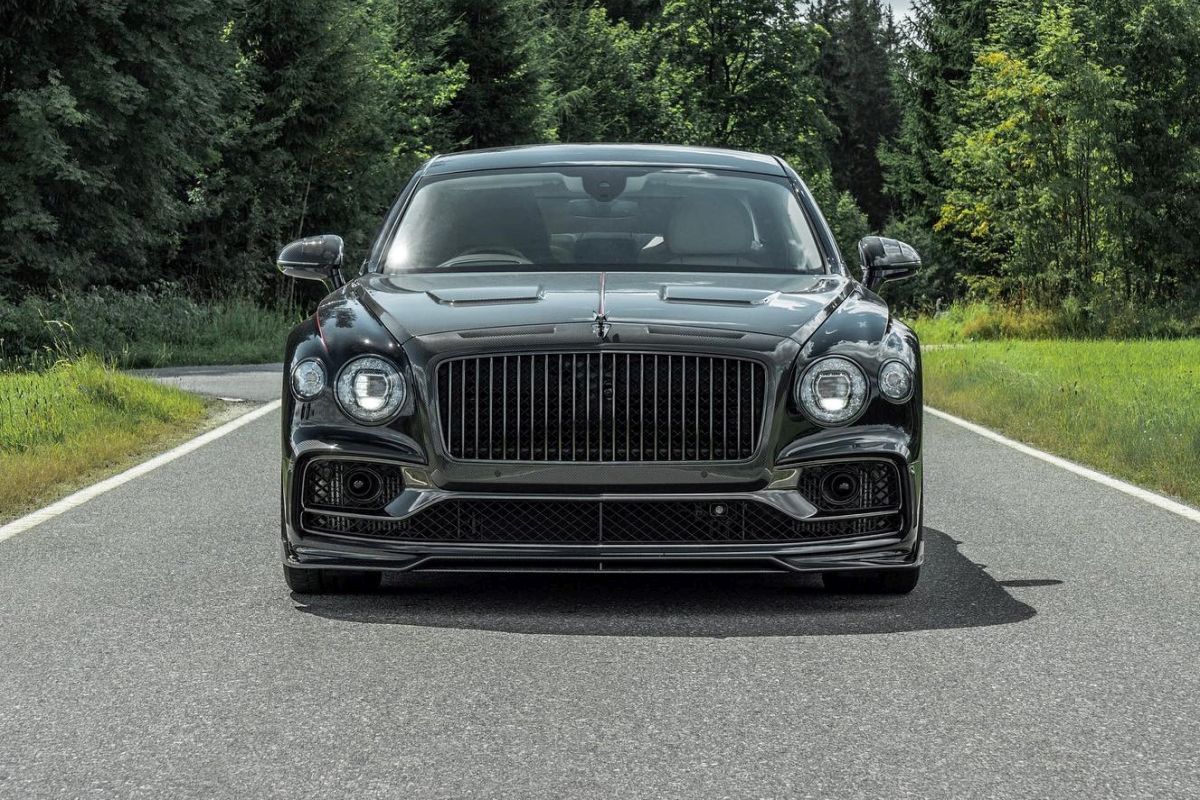 Flying Spur Mansory - front