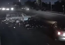 Wypadek i dachowanie na autostradzie