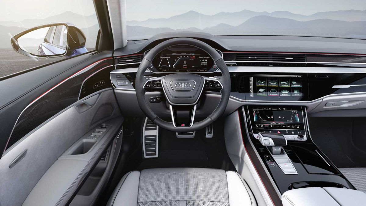 Audi S8 2022 - wnętrze