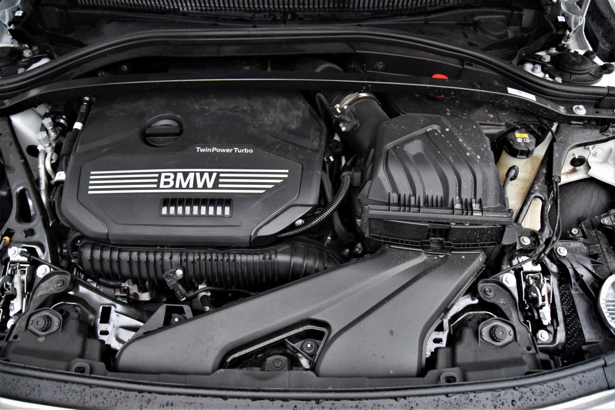 BMW 128ti - silnik