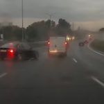 Niekontrolowany poślizg kierowcy BMW na DTŚ