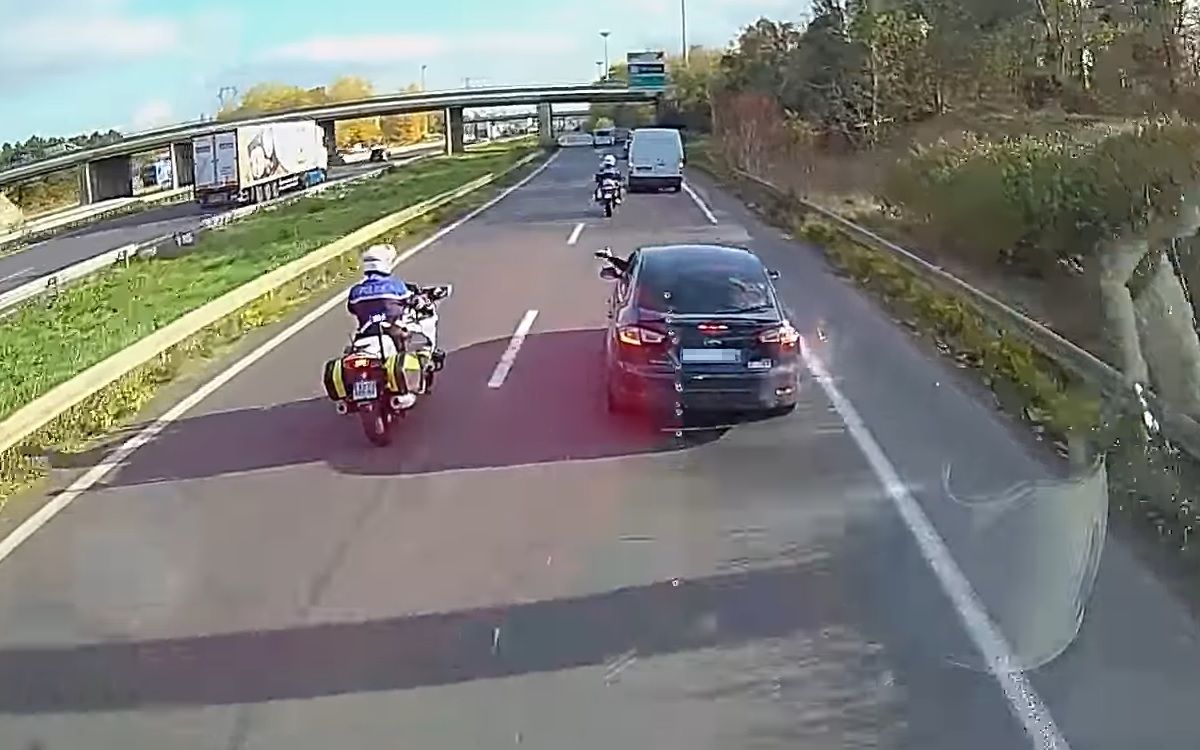 Interwencja policjantów na motocyklach