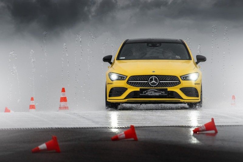 Mercedes-Benz Safety Experience 2022 