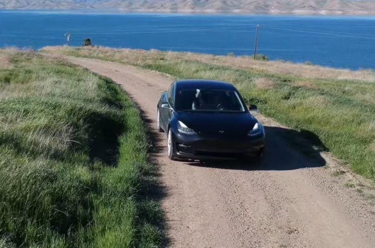 Tesla Model 3 z dużym przebiegiem