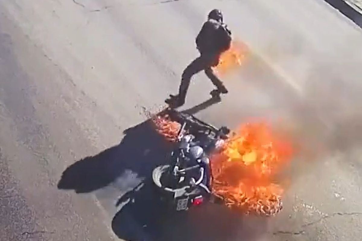 Poślizg na plamie oleju motocyklem