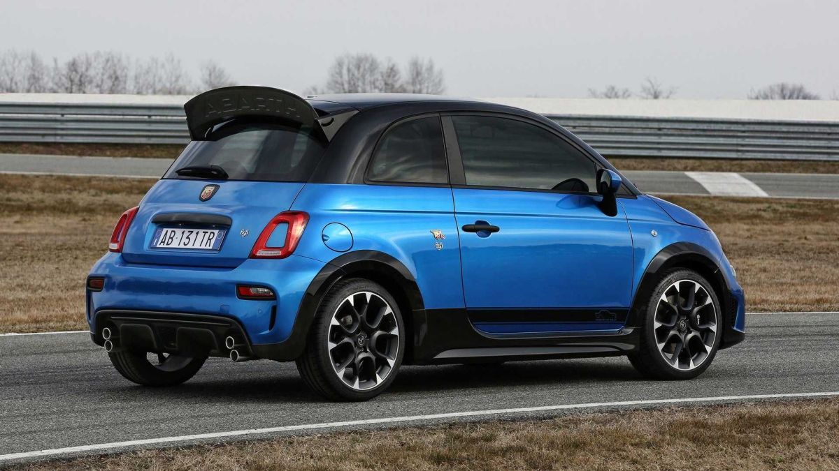 Abarth 695 Tributo Special Edition