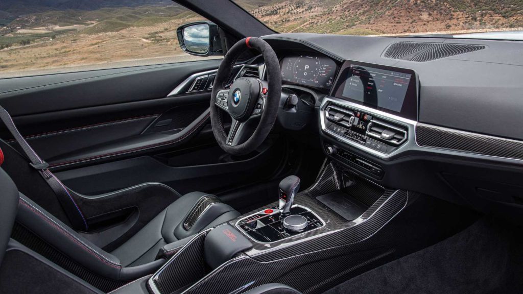 BMW M4 CSL 2023 - wnętrze