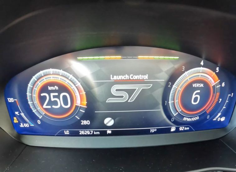 Ford Focus ST 2023 - acceleration