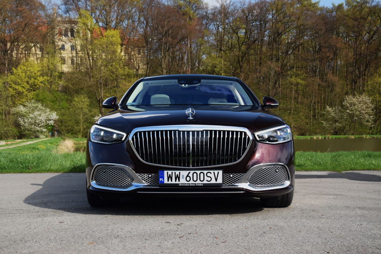 Mercedes-Maybach S 680 - front