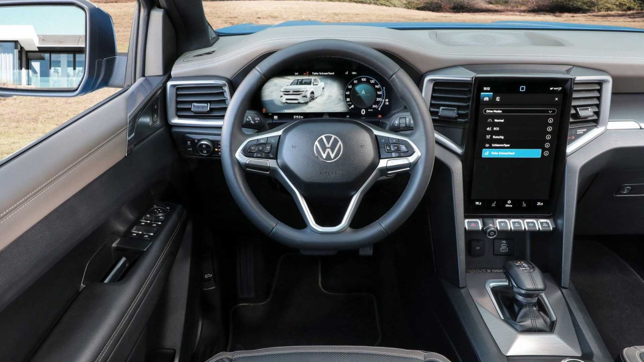 Volkswagen Amarok 2023 - wnętrze