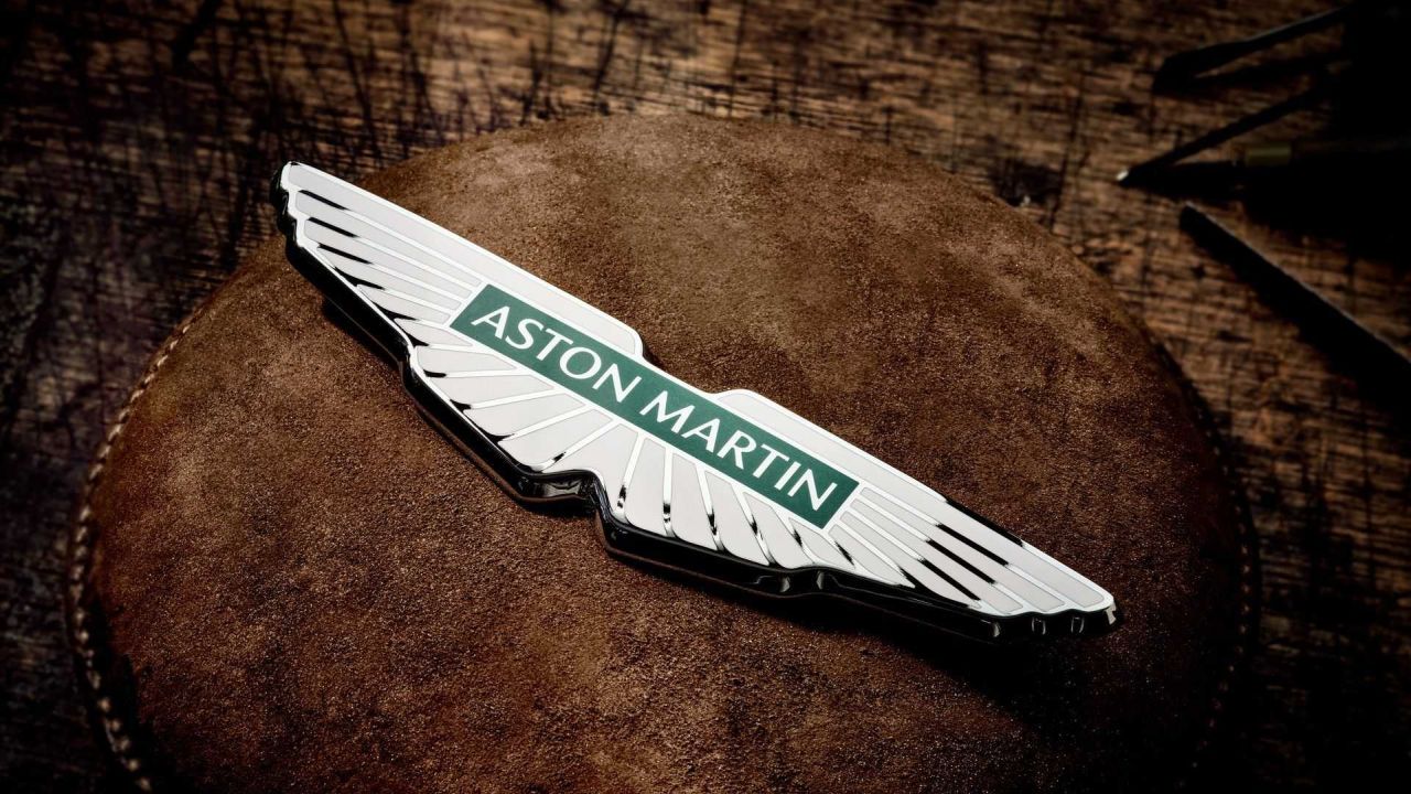Aston Martin pokazał nowe logo
