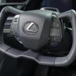 Lexus RZ - kierownica