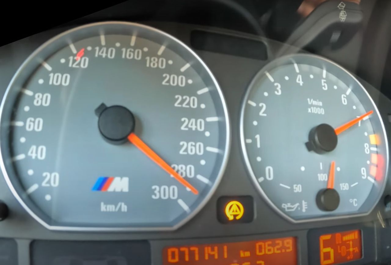 BMW M3 E46 CSL 290 kmh