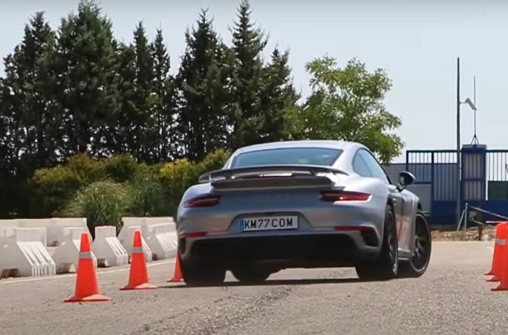 Porsche 911 Turbo S test Å‚osia
