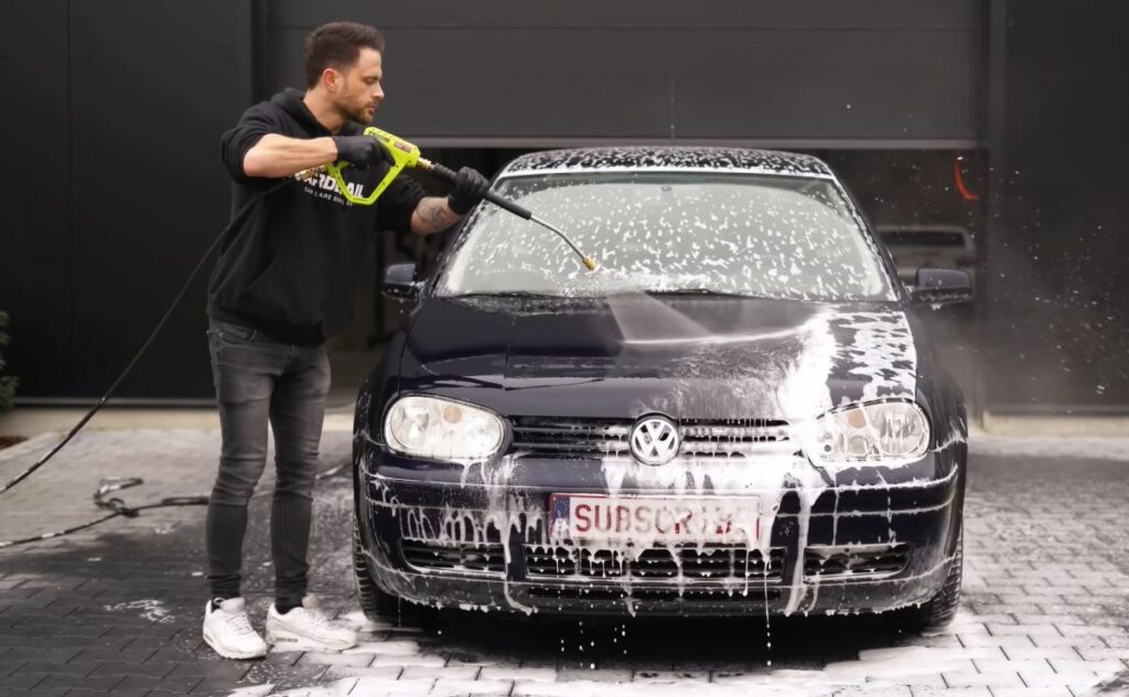 Kompleksowe mycie samochodu