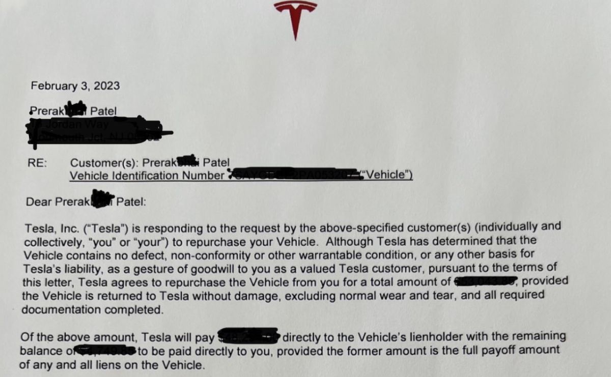 Tesla Model Y - pismo w sprawie odpadającej kierownicy