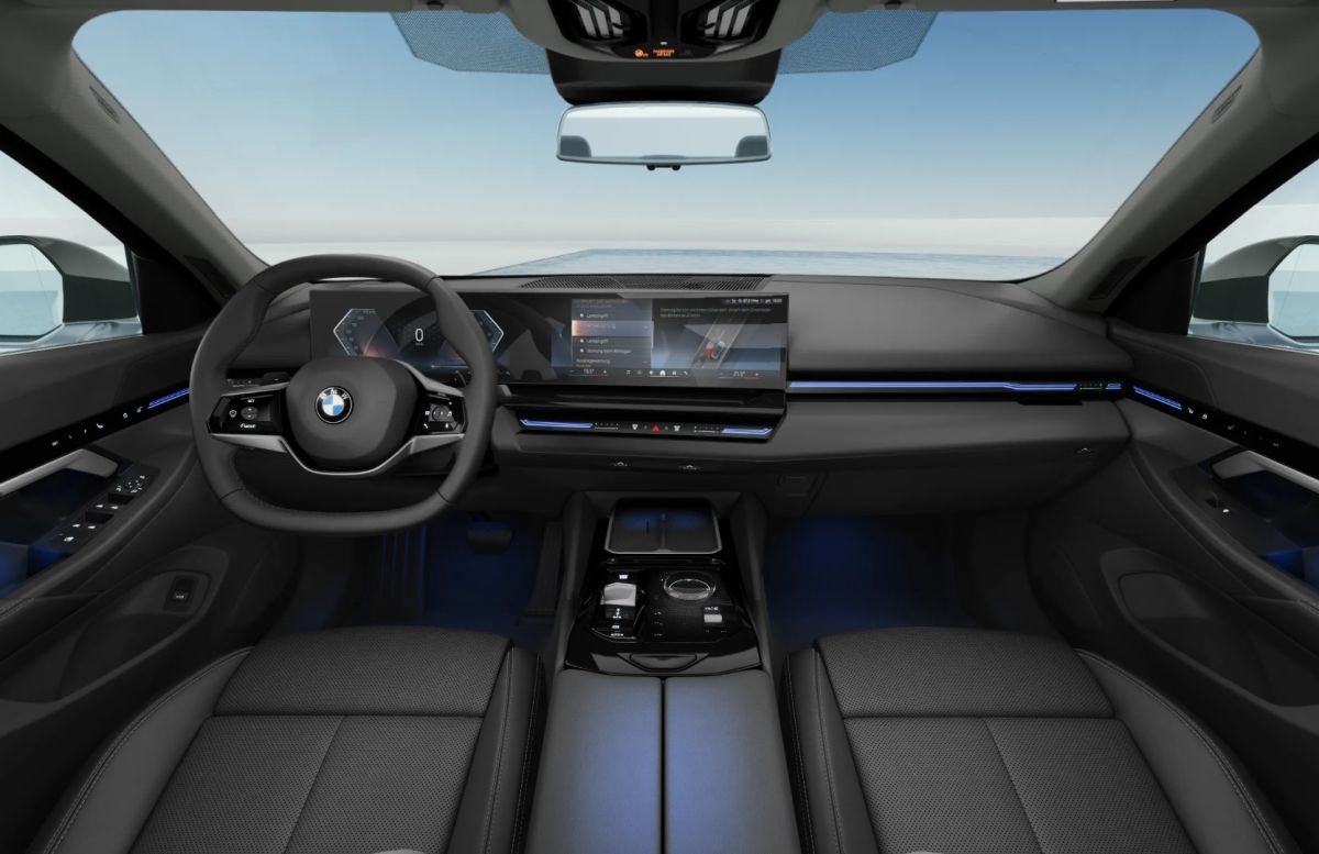 BMW Serii 5 G60 - wnętrze