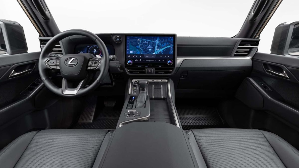 Lexus GX 2024 - wnętrze
